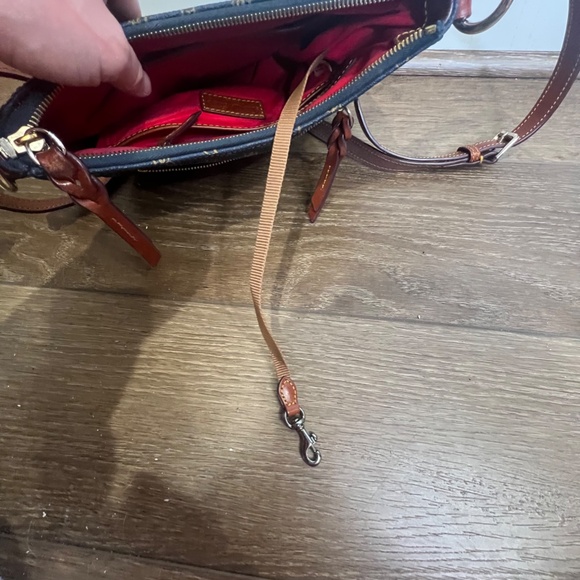 Dooney & Bourke Great Signature Kiley Small Hobo Crossbody, Navy, Leather, Zip - Picture 13 of 16